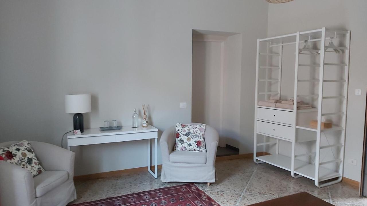 Corte Martinola Bed&Breakfast In Franciacorta Ome エクステリア 写真