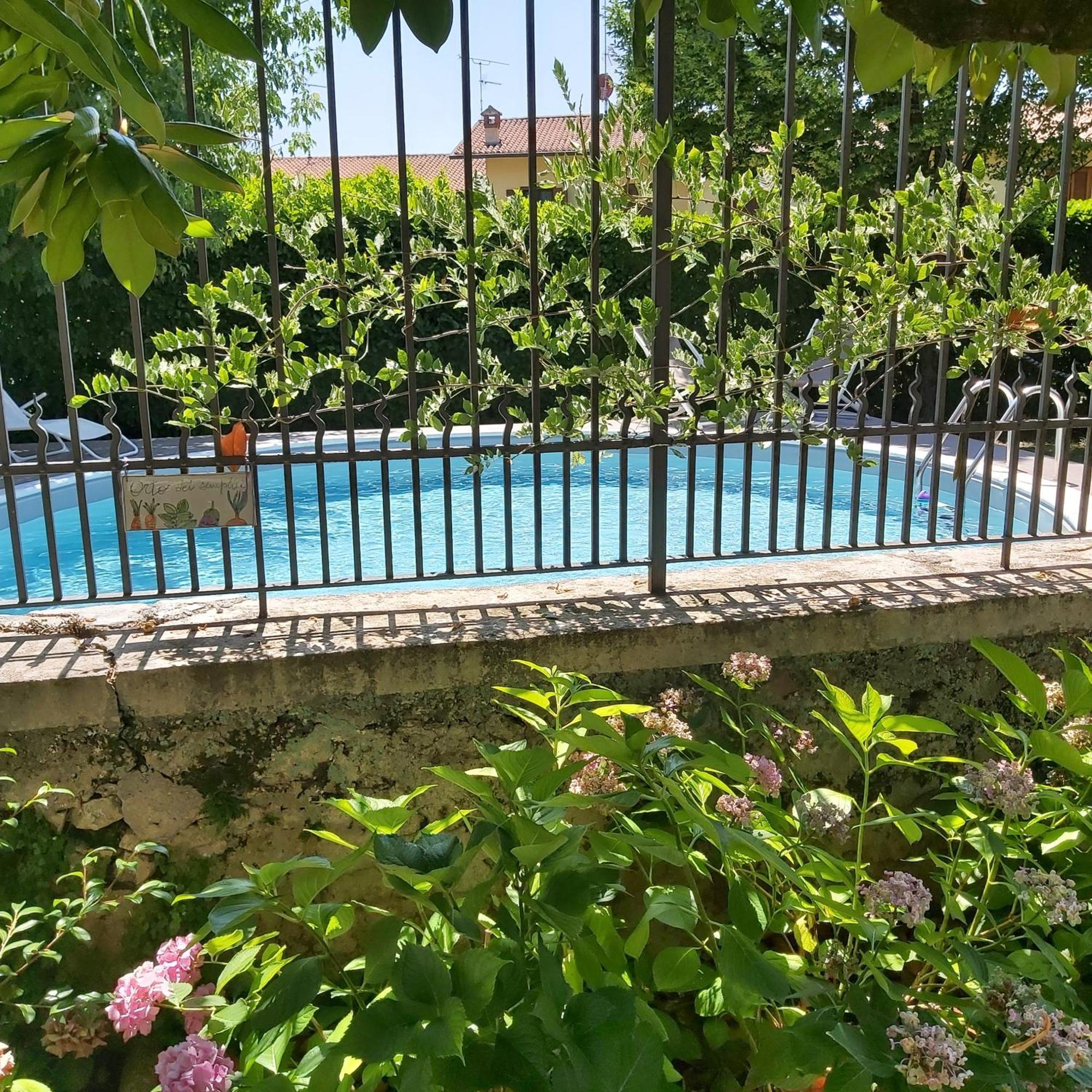 Corte Martinola Bed&Breakfast In Franciacorta Ome エクステリア 写真