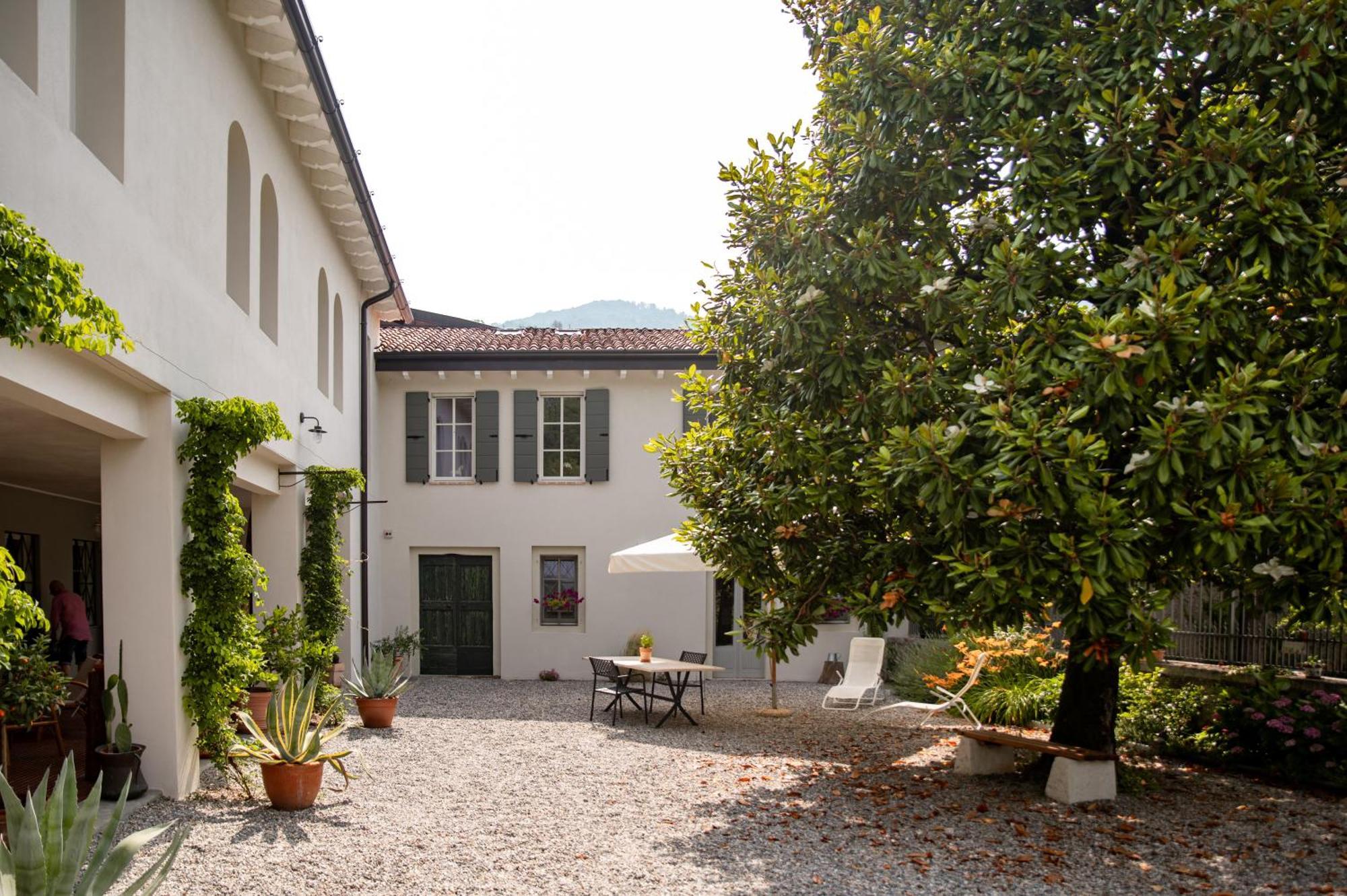 Corte Martinola Bed&Breakfast In Franciacorta Ome エクステリア 写真